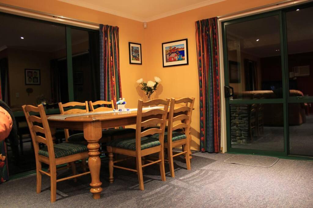 Popular Family And Pet Friendly Modern Cosy Bach Wifi Vila Hanmer Springs Exterior foto
