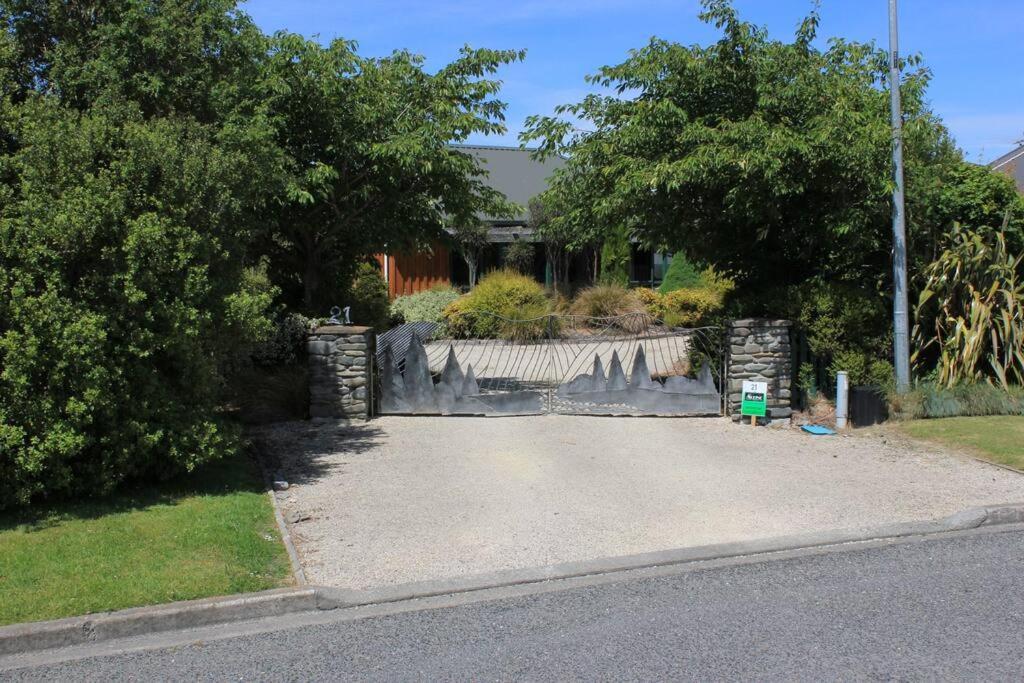 Popular Family And Pet Friendly Modern Cosy Bach Wifi Vila Hanmer Springs Exterior foto